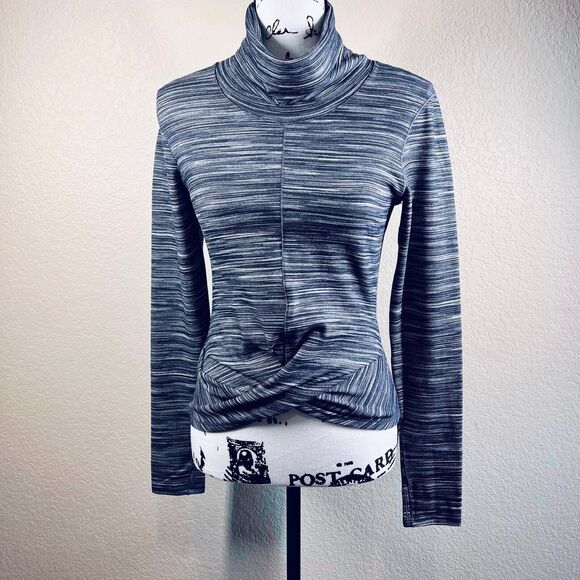 Lululemon Melodic Movement Long Sleeve Space Herringbone Black White size 8 - Picture 9 of 13